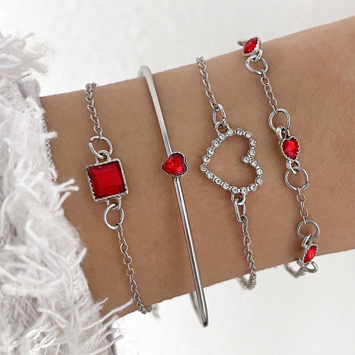 Womens Gem Heart Bracelet Jeweled Loving Peach Heart Zinc Alloy Bangle Set Jewelry Gift Gemstone Heart For Her