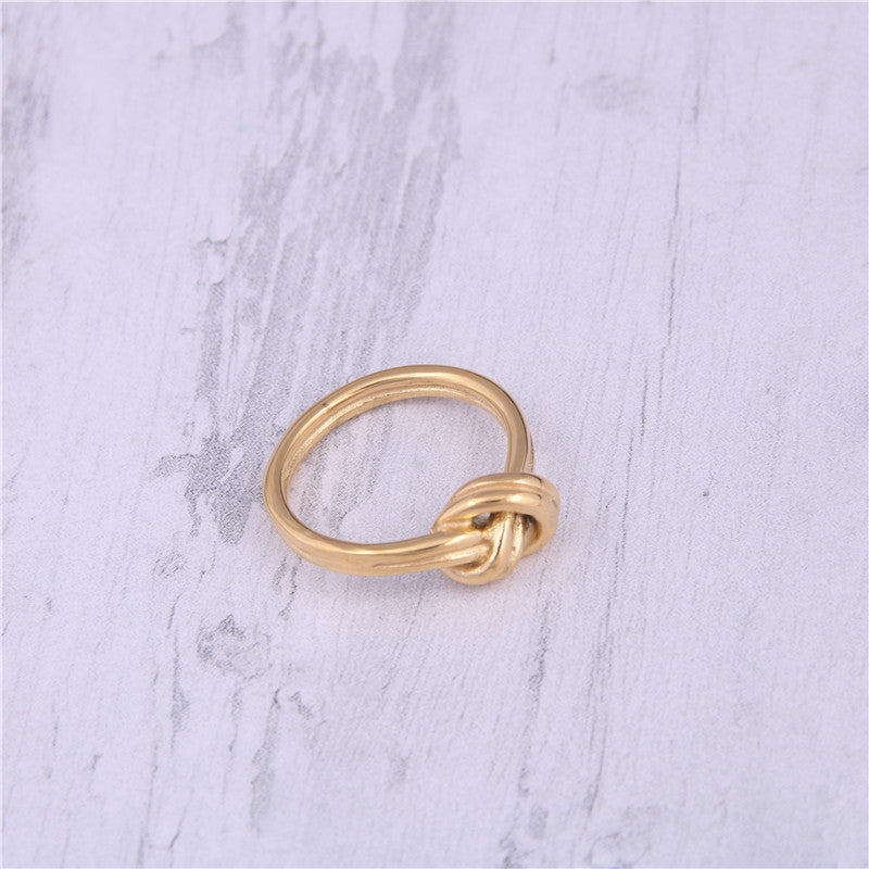 Fashion Knotted Ring for Women Girls Simple Metal Band Titanium Steel Geometric Individual Ring Jewelry Golden Tone Gift