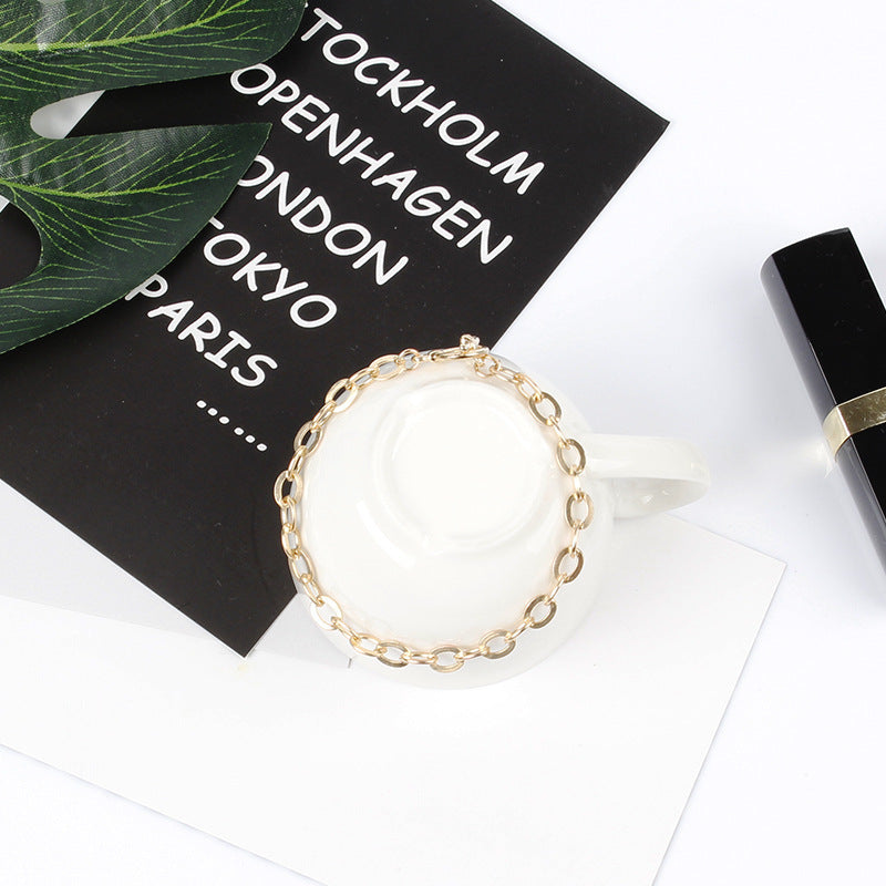 Unisex Gold Plated Buckle Bracelet Simple Metal Bangle Electroplated Finish For Women And Men Everyday Classic