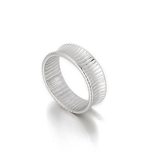 Stainless Steel Ring With Diamond Accent For Women European American Fashion Gold Silver Rose Gold 7mm Style01