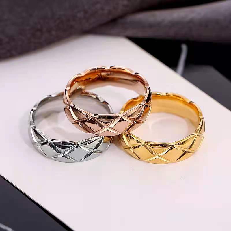 Unisex Titanium Steel Ring Electroplated Rhombus Faceted Design In Gold Silver Or Rose Gold Finish Hypoallergenic