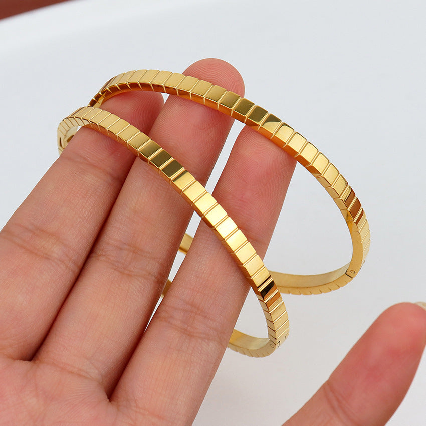 Womens Stainless Steel Bracelet Trendy Irregular Wave Buckle Gold Tone Bangle Jewelry Gift Idea Elegant Everyday Wear