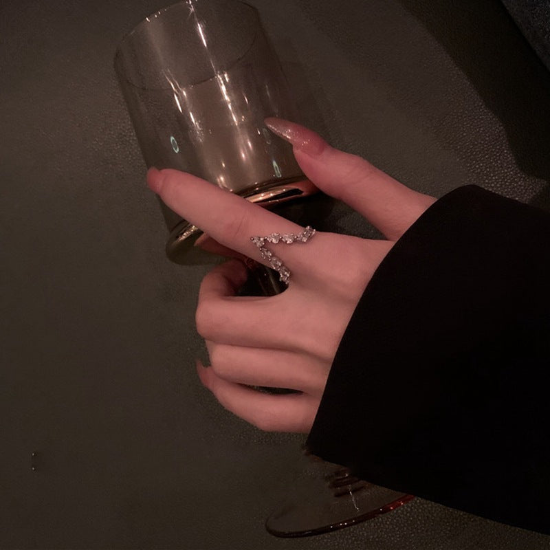 Womens Charm Ring Set V Shaped Zircons Gold Silver Trio