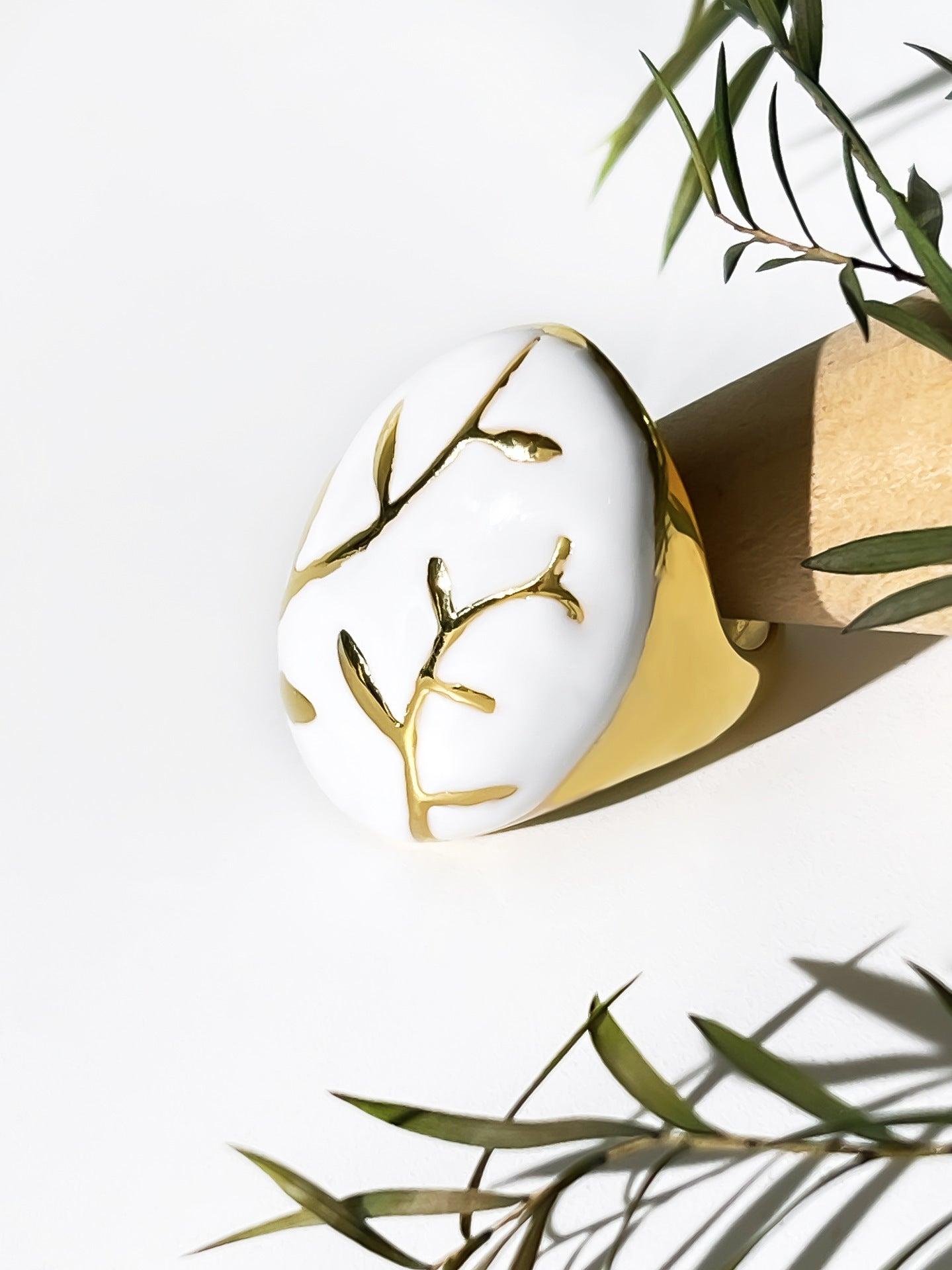 Gold Electroplated StainlessSteel Olive Branch Geometry Ring Exaggerated Fashion Jewelry for Women Girls Party