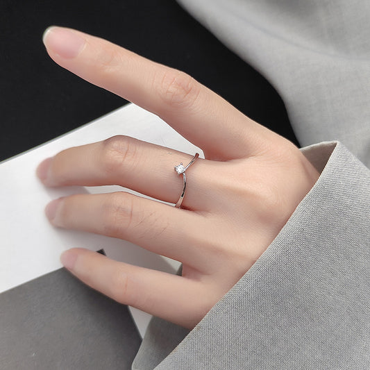 S925 Silver Simple Temperament Single Diamond V-shaped Ring