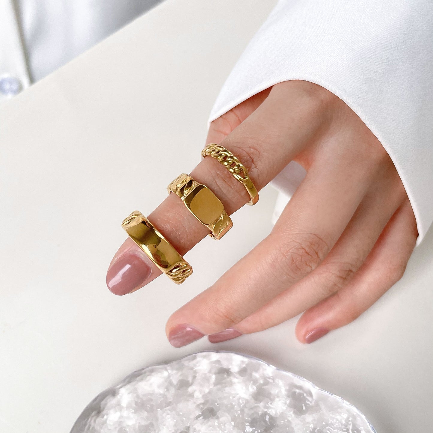 Womens Geometric Ring Titanium Steel Electroplated Jewelry Gift For Her Size 6 7 8 Modern Fashion Symbolic Pop