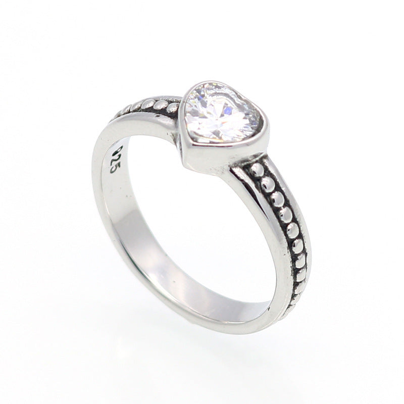 Stainless Steel Heart Shaped Ring Zircon In Vintage European American Style Unisex Jewelry Gleams Shines Stone