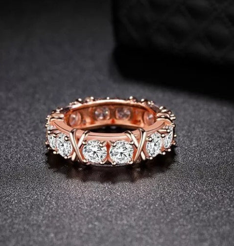 Women Shiny Zircon Cross Ring Electroplated Silver Rose Gold TwoTone Alloy Geometric Ring Fashion Jewelry Gift