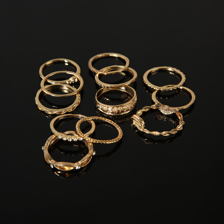 Geometric Diamond Alloy Ring Set Vintage Design 12 Piece Gold Tone Jewelry for Women Classic Vintage Style Fun
