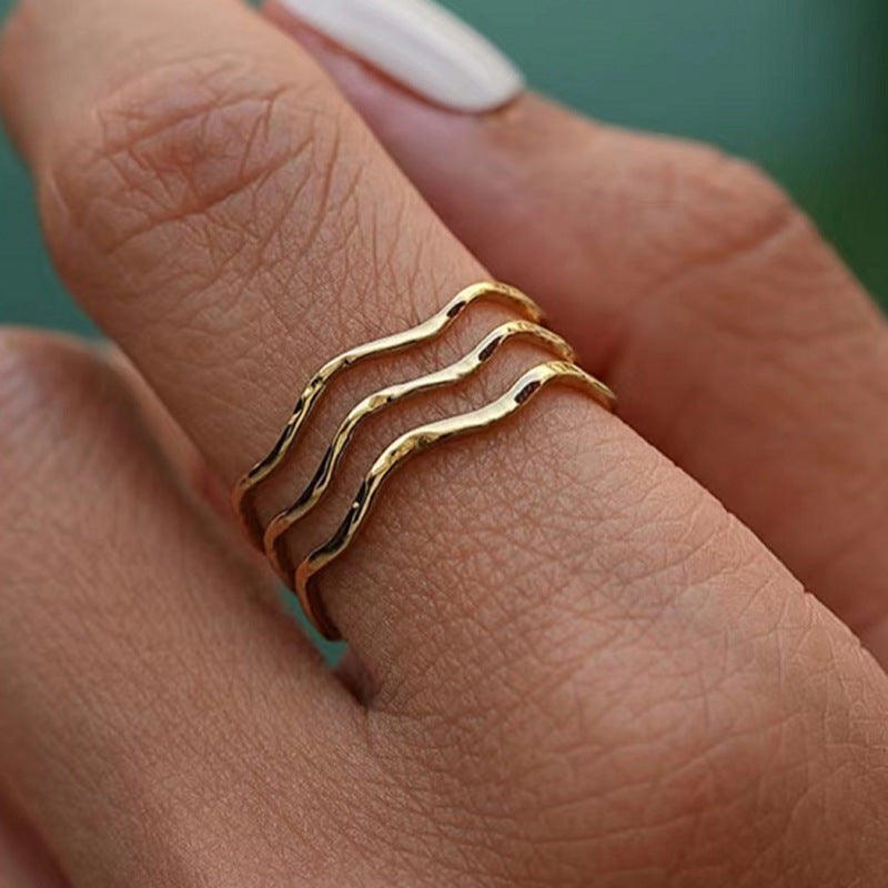 Women Fashion Triple Curved One Piece Ring Titanium Steel Gold Electroplated Jewelry For Modern Everyday Looks