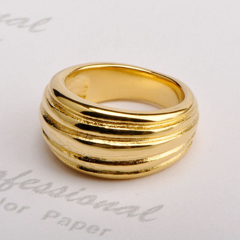 Womens 18K Gold Plated Titanium Steel Ring Floral Design Threaded Detail For Everyday Wear Everyday Shine Soft