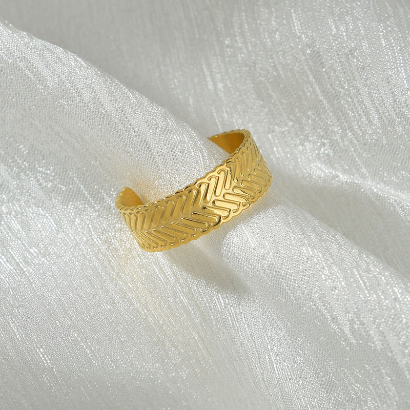 Stainless Steel Twill Ring 14K Gold Tone Adjustable Open Band European American Style Jewelry For Women Trendy