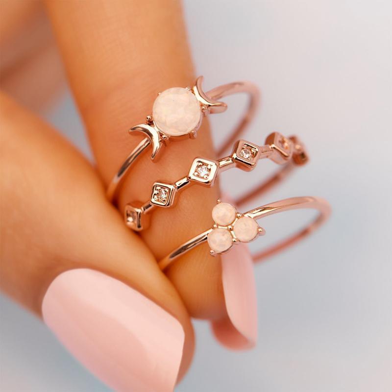 Womens Ring Set Elegant Moon Opal Rings Rose Gold Geometric Alloy Jewelry Three Piece Gift For Her Trend Ready