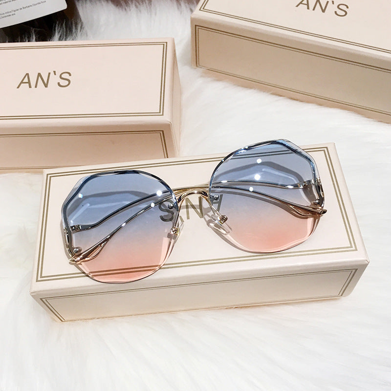 Women Frameless Polygon Sunglasses Resin Lens Metal Frame Cut Edge Ocean Gradient Tea Shade Stylish Eyewear Stylish