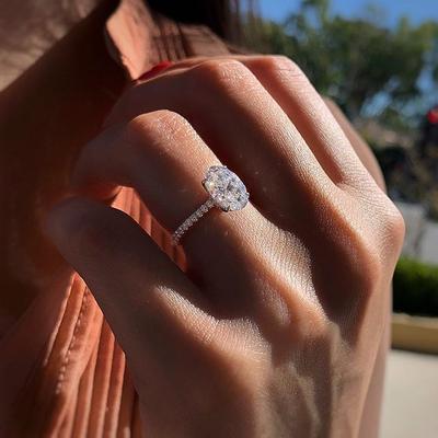 Womens Electroplated Alloy Zircon Engagement Ring European Fashion Style High Quality Metal Ring For Women New