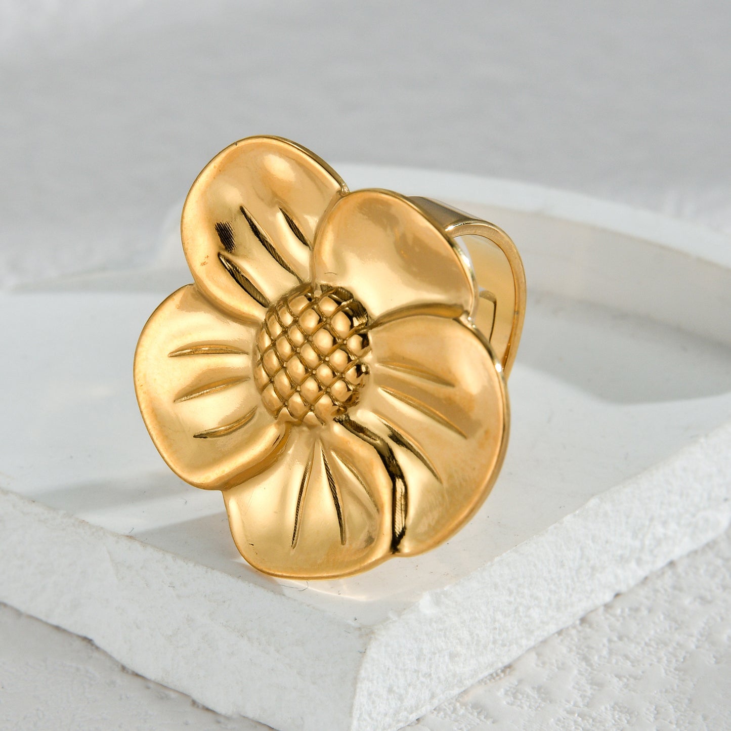 Textured Retro Gold Stainless Steel Flower Open Ring For Women Elegant Statement Jewelry Gift Idea Handcrafted Finish