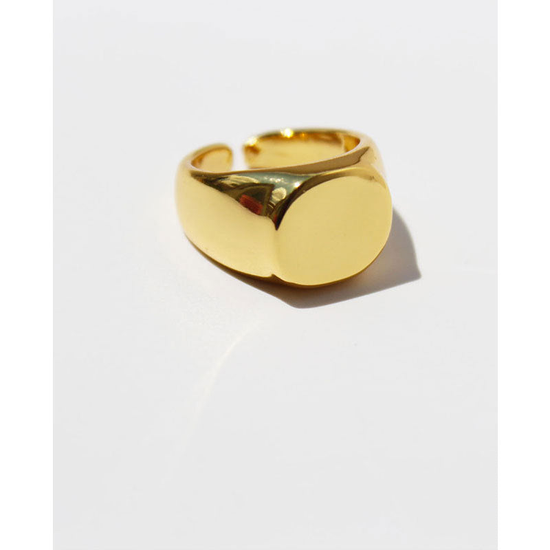 Simple Geometric Tail Ring In Brass For Everyday Wear Unisex Minimalist Jewelry 15 Mm Inner Diameter Gift Ready Now