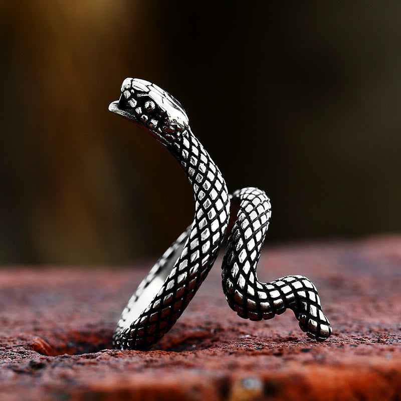 Stainless Steel Snake Ring Retro Ornament For Men Polished Finish US Sizes 7 8 9 10 11 12 13 Durable Everyday Wear