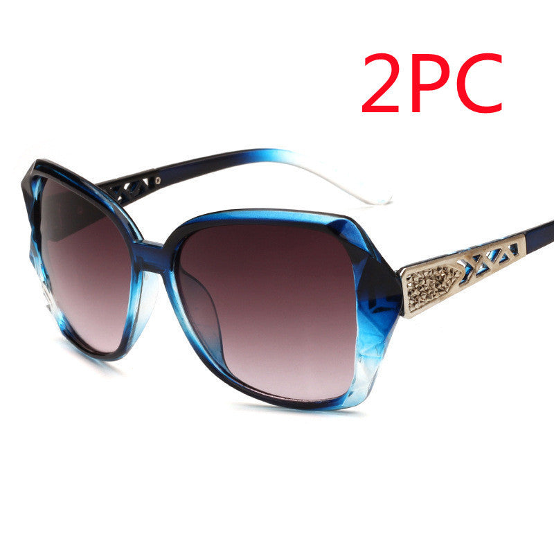 Womens Retro Sunglasses UV Protection Resin Lens PC Metal Frame Large Frame Design For Fashion Sun Glasses Now
