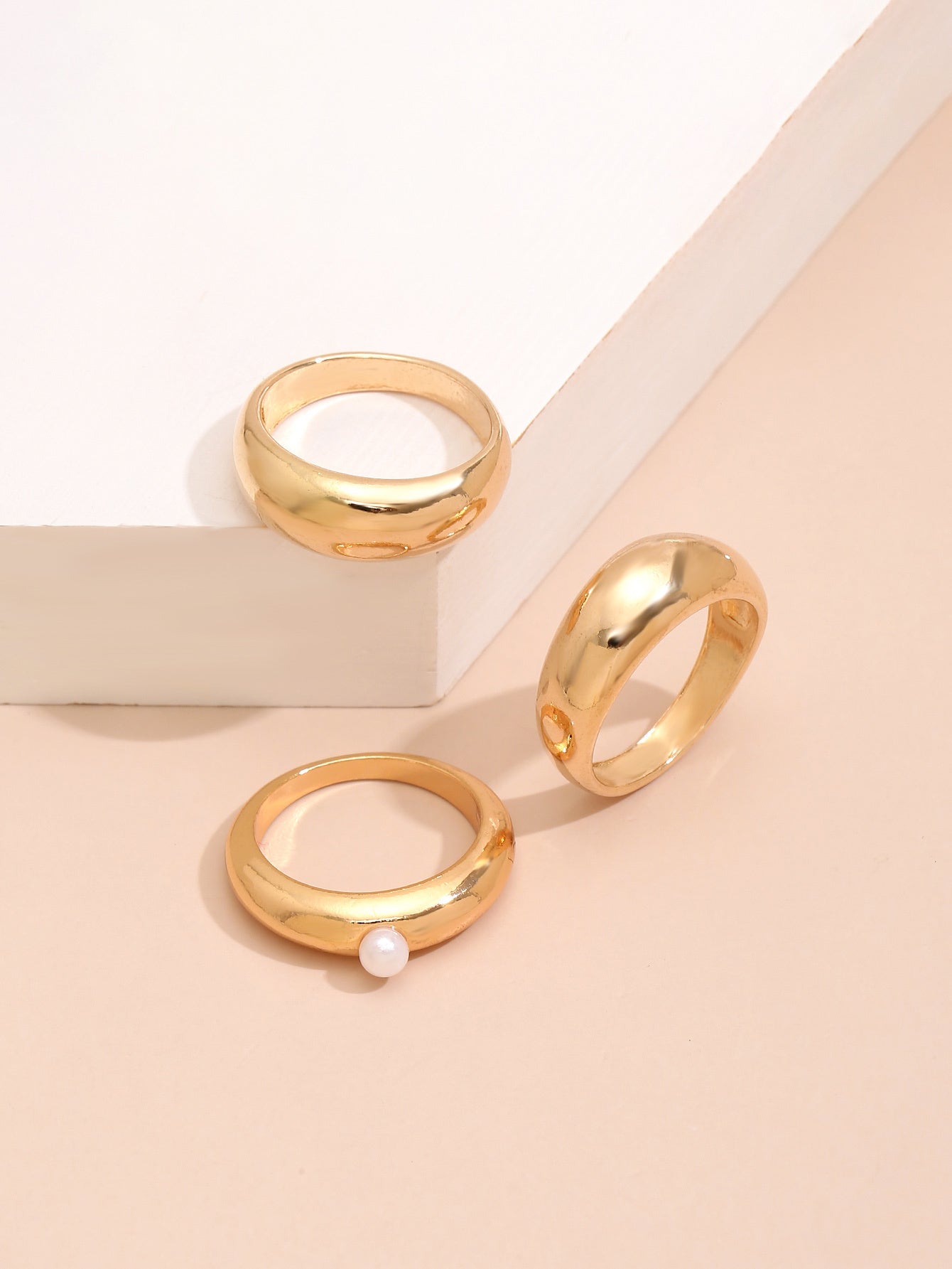 Womens Pearl Ring Korean Geometric Circle Zinc Alloy Jewelry Gift Set For Women Holiday Style Fashion Elegant Ring Now