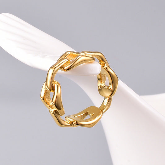 Temperament Interlocking Titanium Steel Ring Gold Tone Electroplated Geometric Band Durable Titanium Ring For Everyday