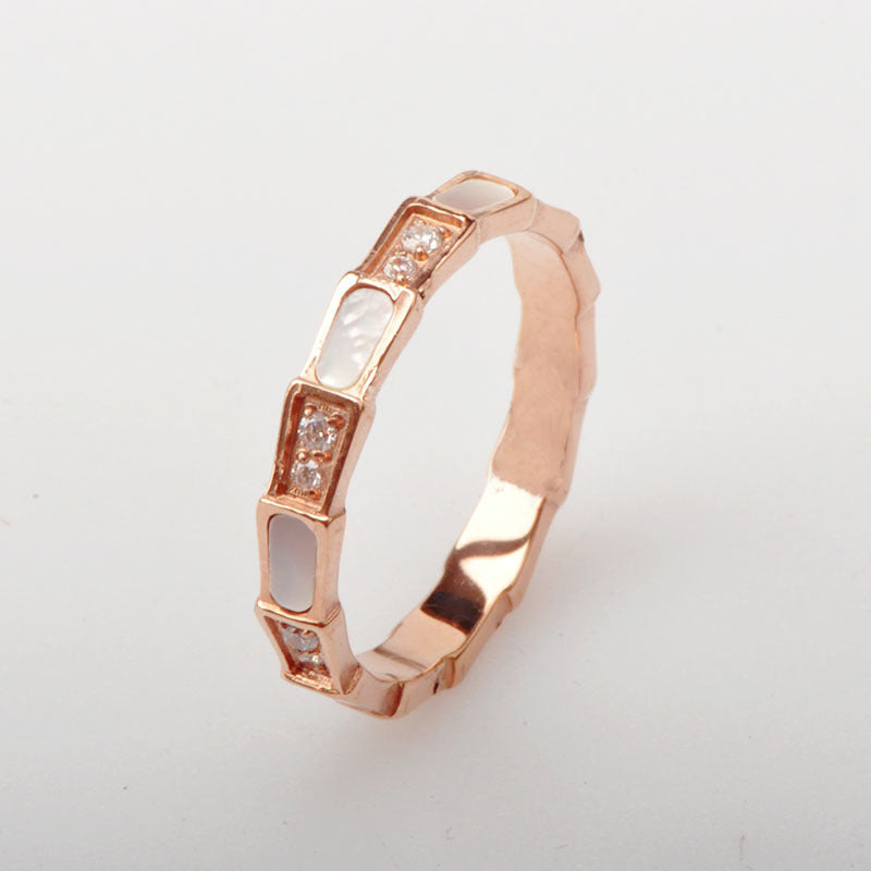 Snake Bone Ring with Fan Shape White Drip Oil Finish Titanium Stainless Steel Jewelry Geometric Elegant Finish