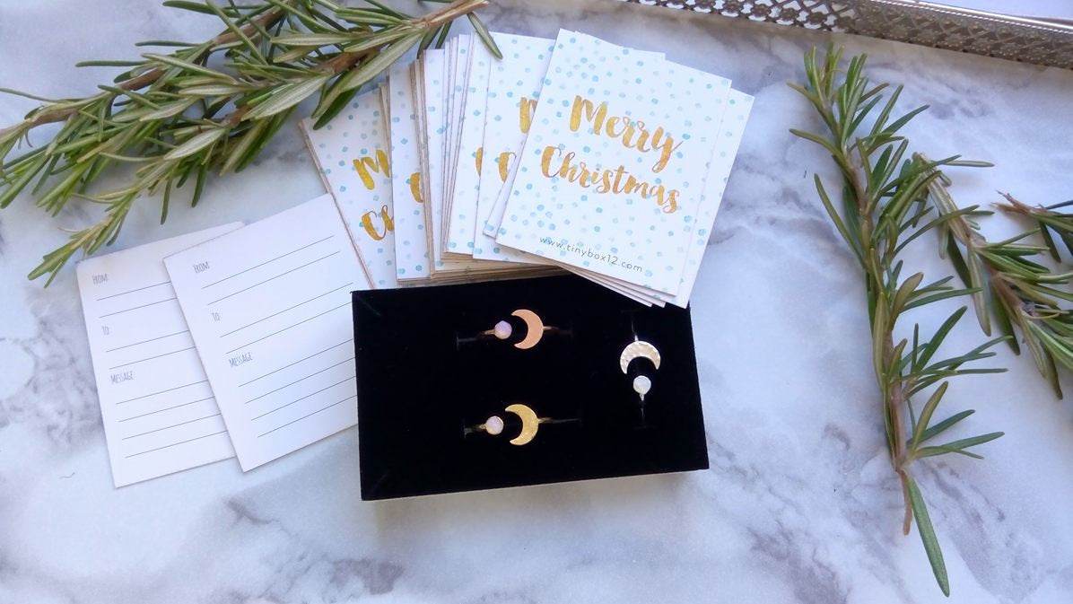 Womens Adjustable Moon Phase Ring Elegant Brass Lunar Eclipse Ring Inlaid Gemstones Wedding Jewelry Gift Charm