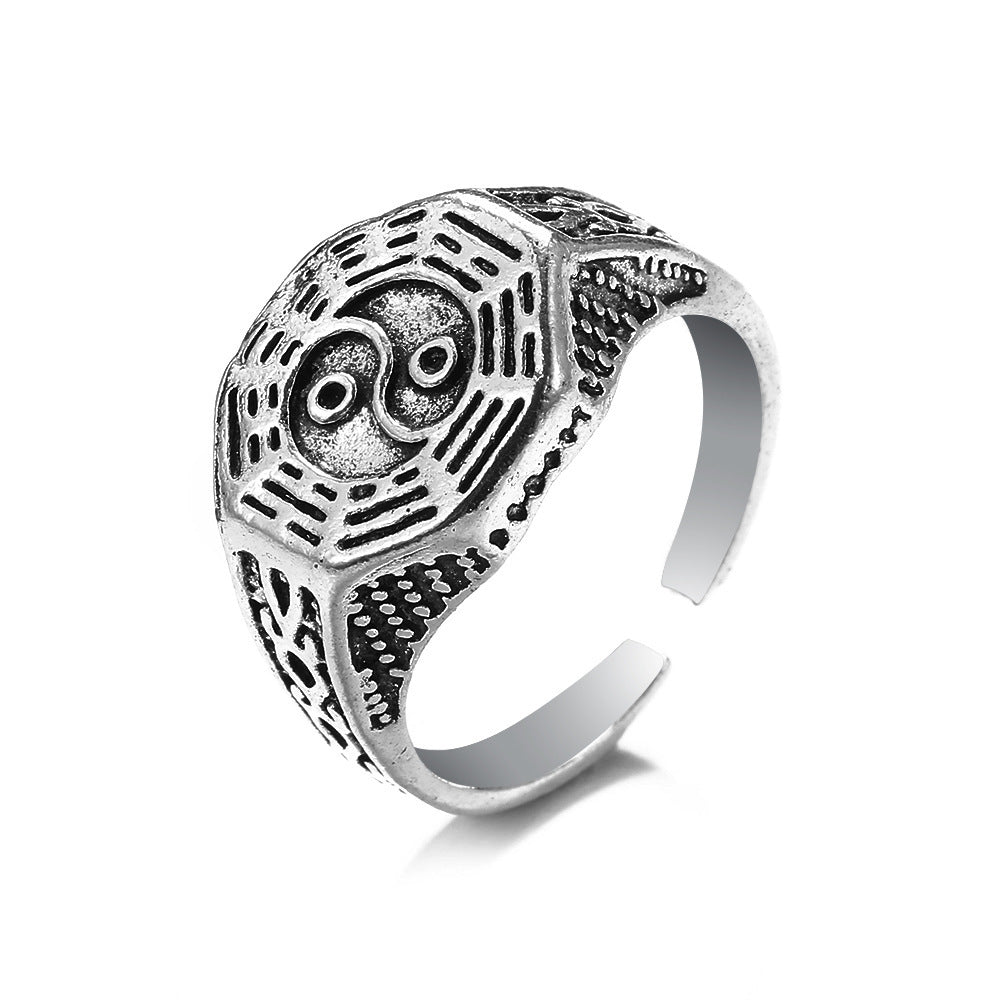 Unisex Heart Shaped Ring With Butterfly Or Spider Accent And Rose Skull Details Fashionable Accessory In Fashion