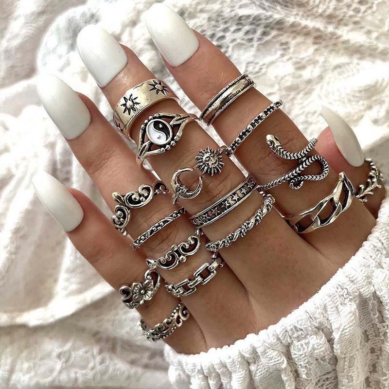 Womens Retro Alloy Animal Zodiac Ring Set Snake Leaf Vintage Knuckle Rings Electroplated Finish Jewelry Gift Idea