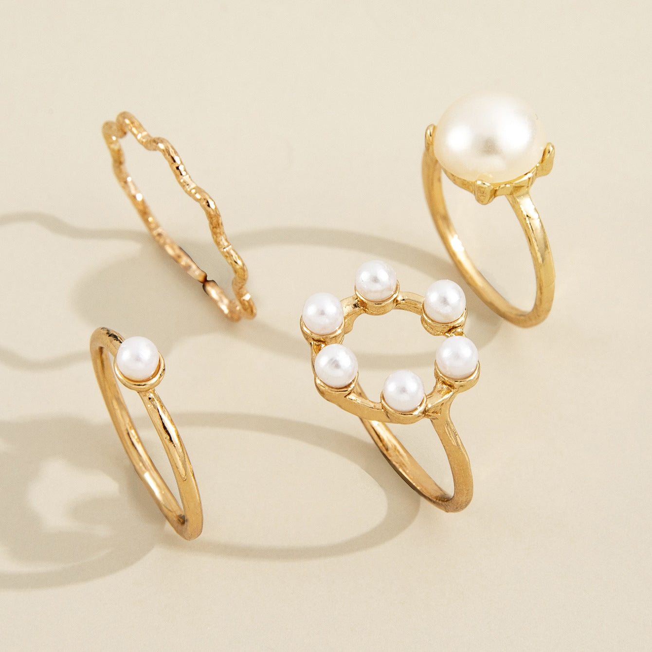 Womens Gold Plated Pearl Ring Fashion Jewelry With Metal Accents European Design For Women And American Design