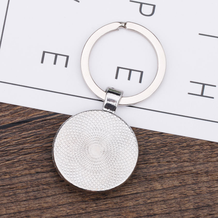Alloy Keychain for Women and Men Exquisite Craftsmanship Durable Key Ring 25mm Glass Diameter For Everyday Use