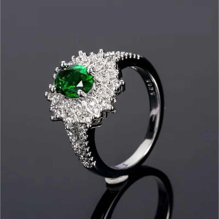 Geometric White Gold Ring With Zircon Decoration For Her