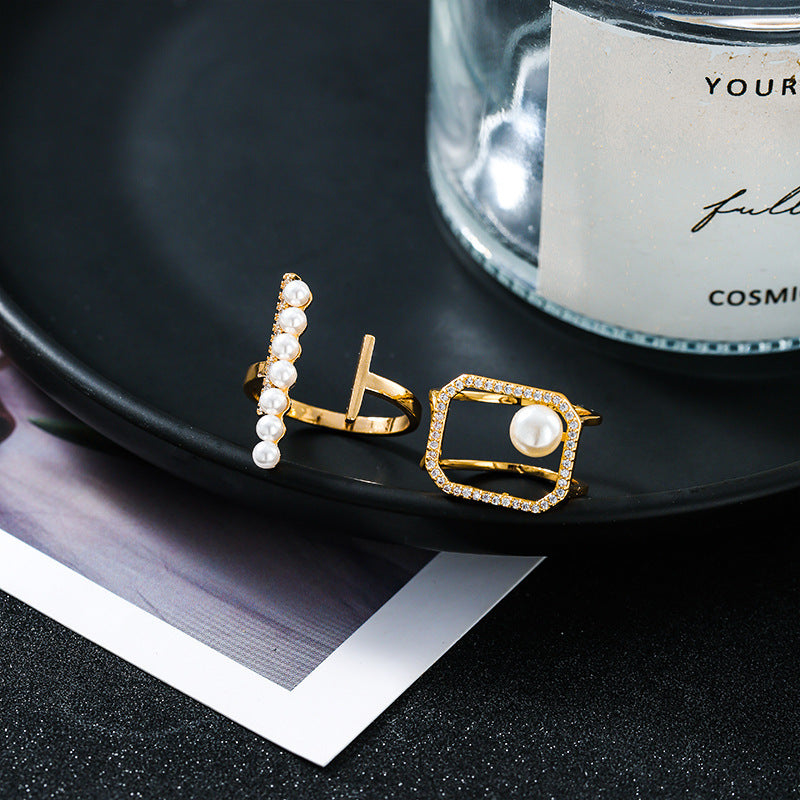 Gold Plated Ring With Zircon And Pearl Hollow Square Geometric Design Jewelry Accessory For Women Korean Style Fashion