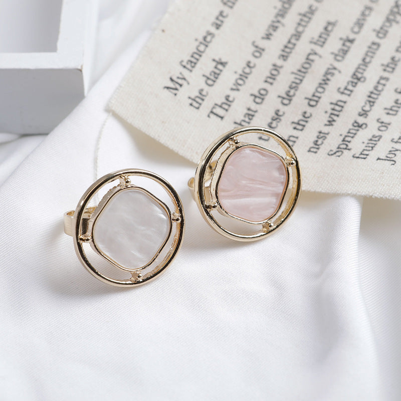Ladies Geometric Alloy Ring With Round Acetate Plate Electroplated Design Korean Fashion Elegant Statement Ring