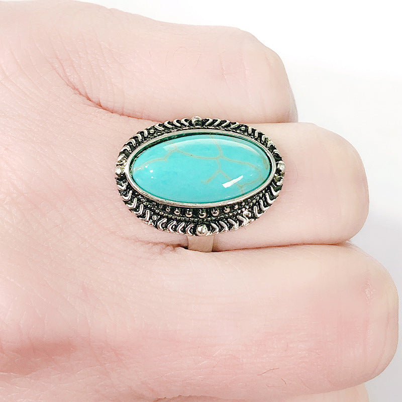 Unisex Vintage Oval Turquoise Ring Heart Shape Statement Alloy Electroplated Fashion Jewelry For Men Women Chic