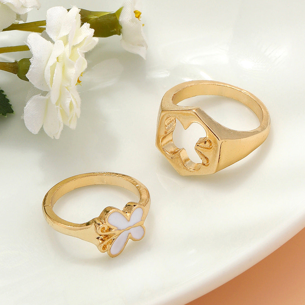 Womens Fashion Butterfly Ring Hollow Geometric Alloy Jewelry Electroplated with Beautiful Appearance and Shine