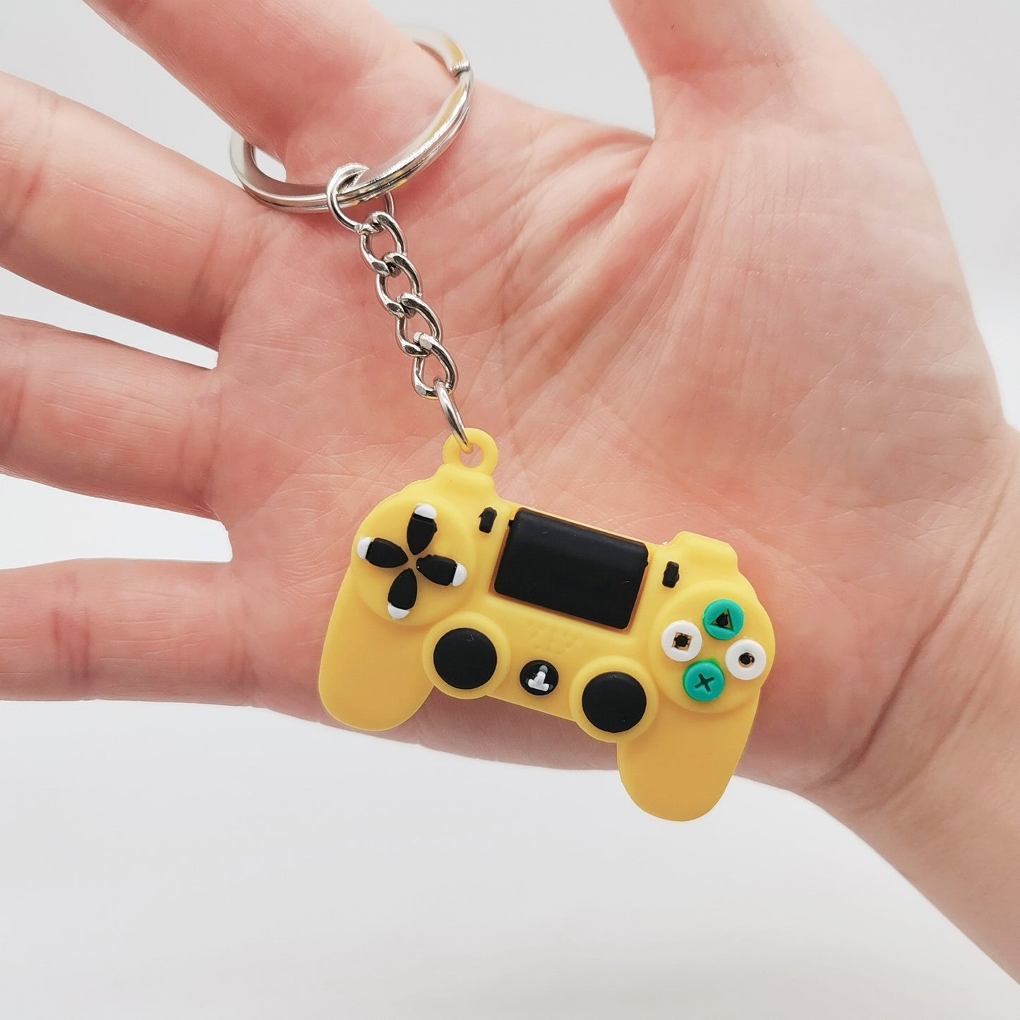Metal Pendant Keychain With PVC Soft Rubber Construction Game Console Design Unisex Simulation Toy Accessory Kit