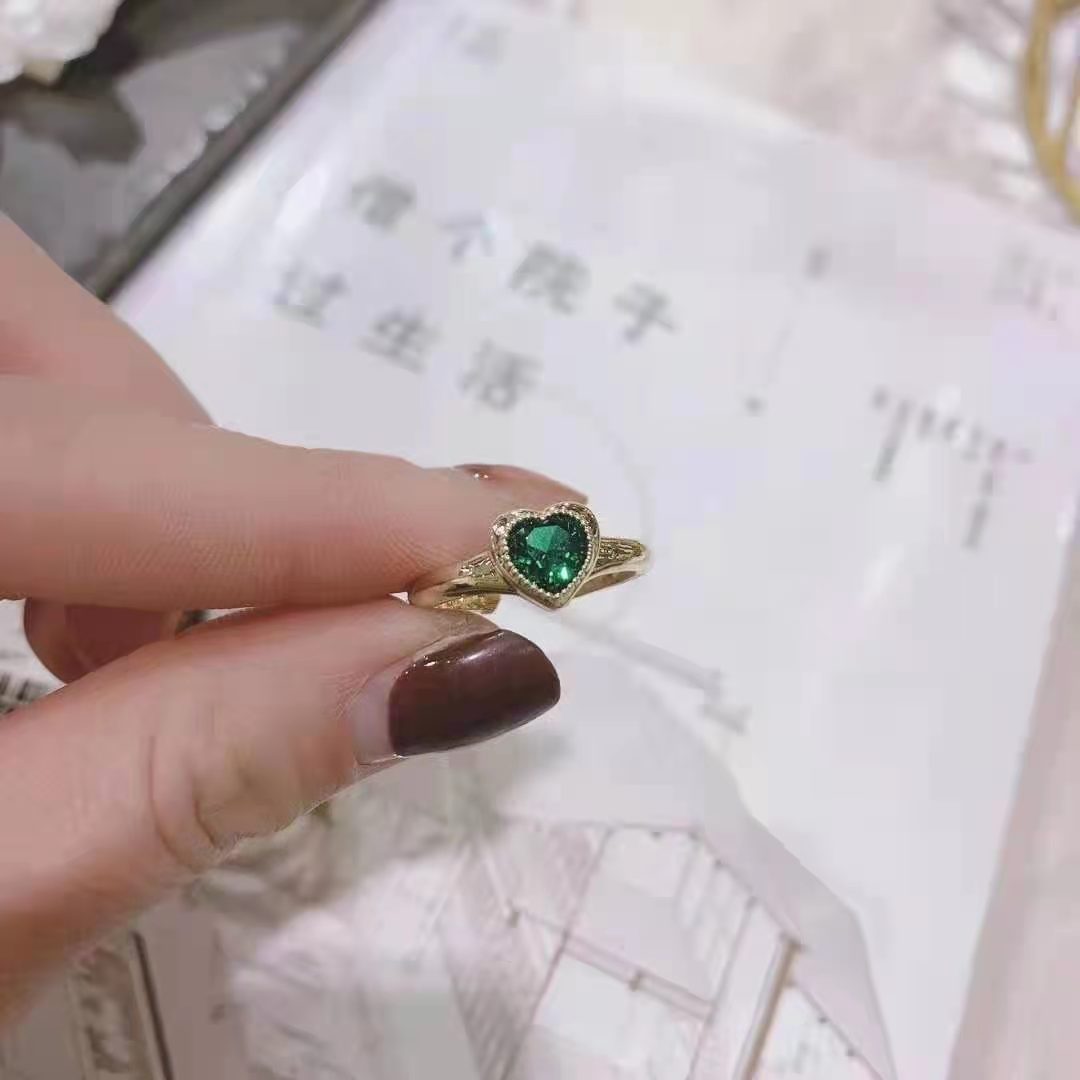 Womens Heart Ring Gold Plated Copper With Cubic Zirconia Inlay Electroplated Fashion Jewelry Heart Shaped Ring