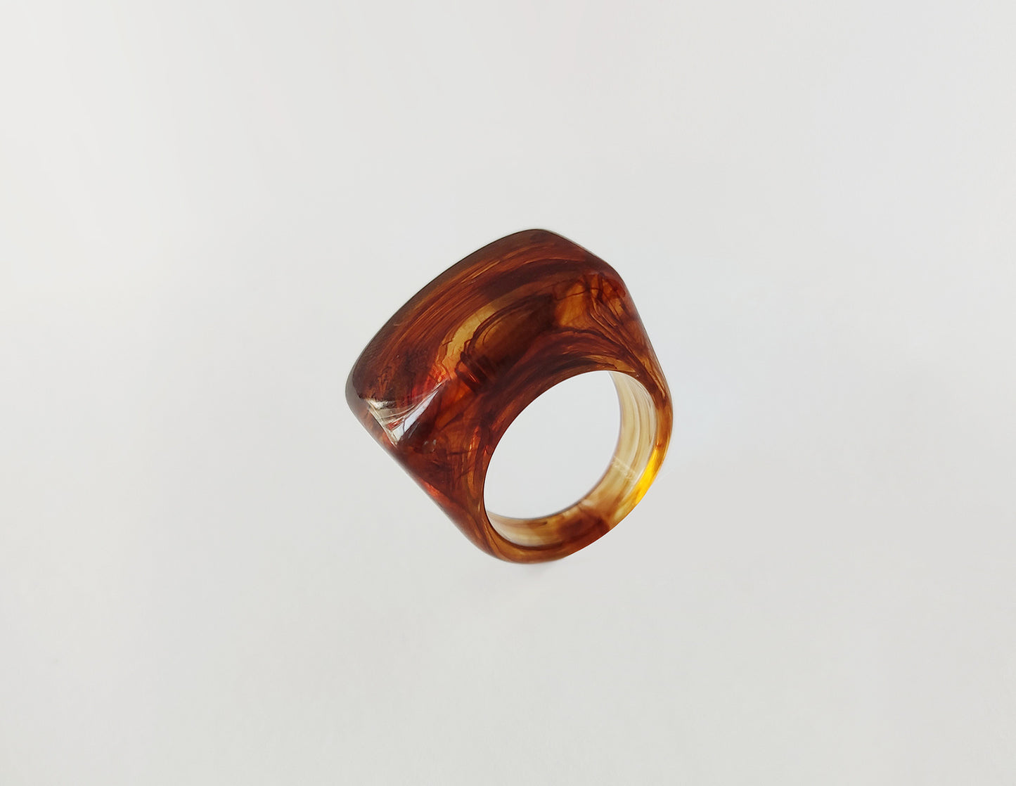 Geometric Acrylic Resin Ring Unisex Minimalist Fashion Jewelry Statement Ring For Women And Men Everyday Style