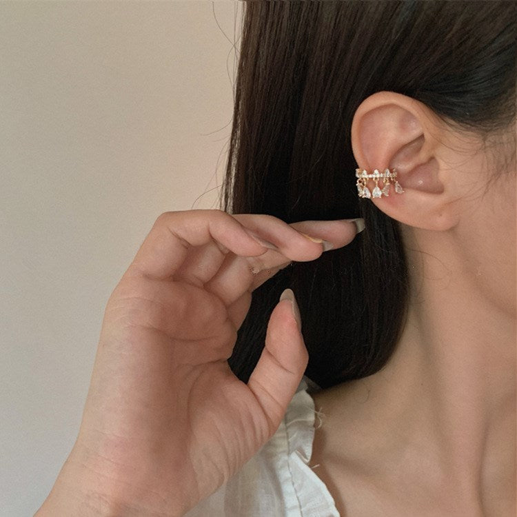 Womens Geometric Ear Cuff Vintage Metal Earring With Pearl And Zircon Non Inlaid Design Single Ear Jewelry For Casual