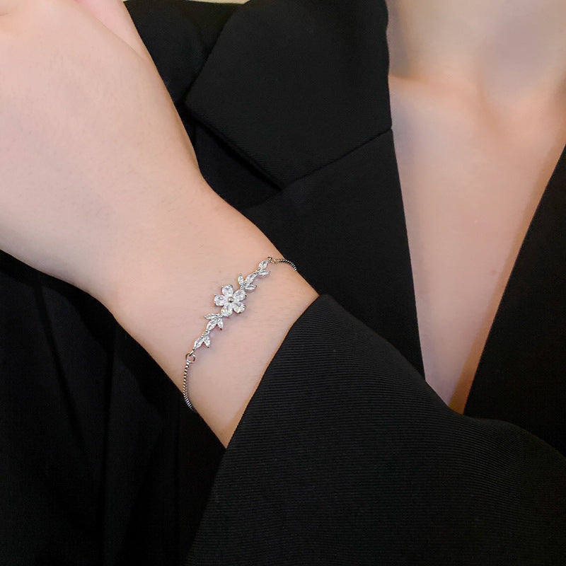 Zircon Flower Leaf Bracelet Women Travel Keepsake Gift