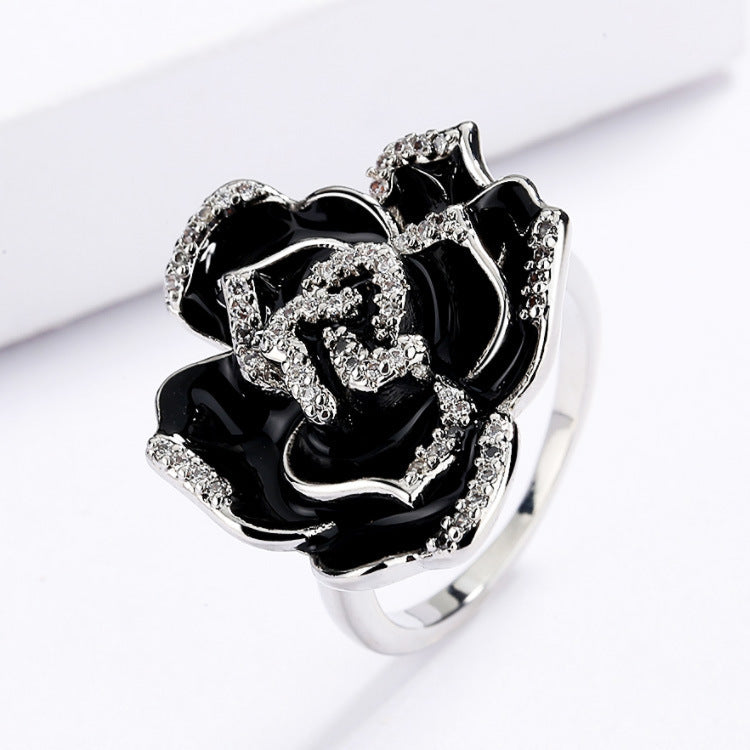 Vintage Enamel Ring For Women Black Flower Design Elegant