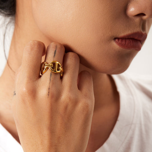 French Retro Chain Ring Cold Style Titanium Steel 18K Ornament