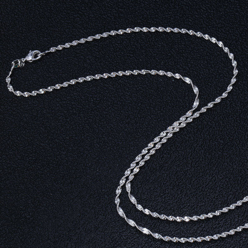 Silver Electroplated Water Drop Necklace With Rhinestone