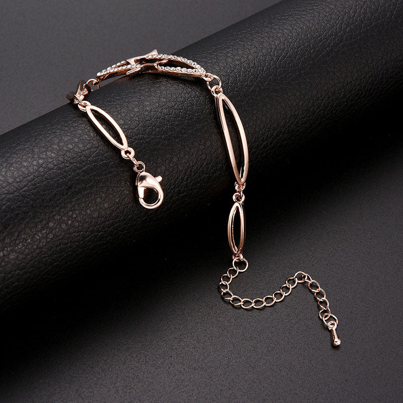 Womens Alloy Bracelet Geometric Electroplated Fashion Jewelry Gift For Her With Five Point Diamond Sleek Trend