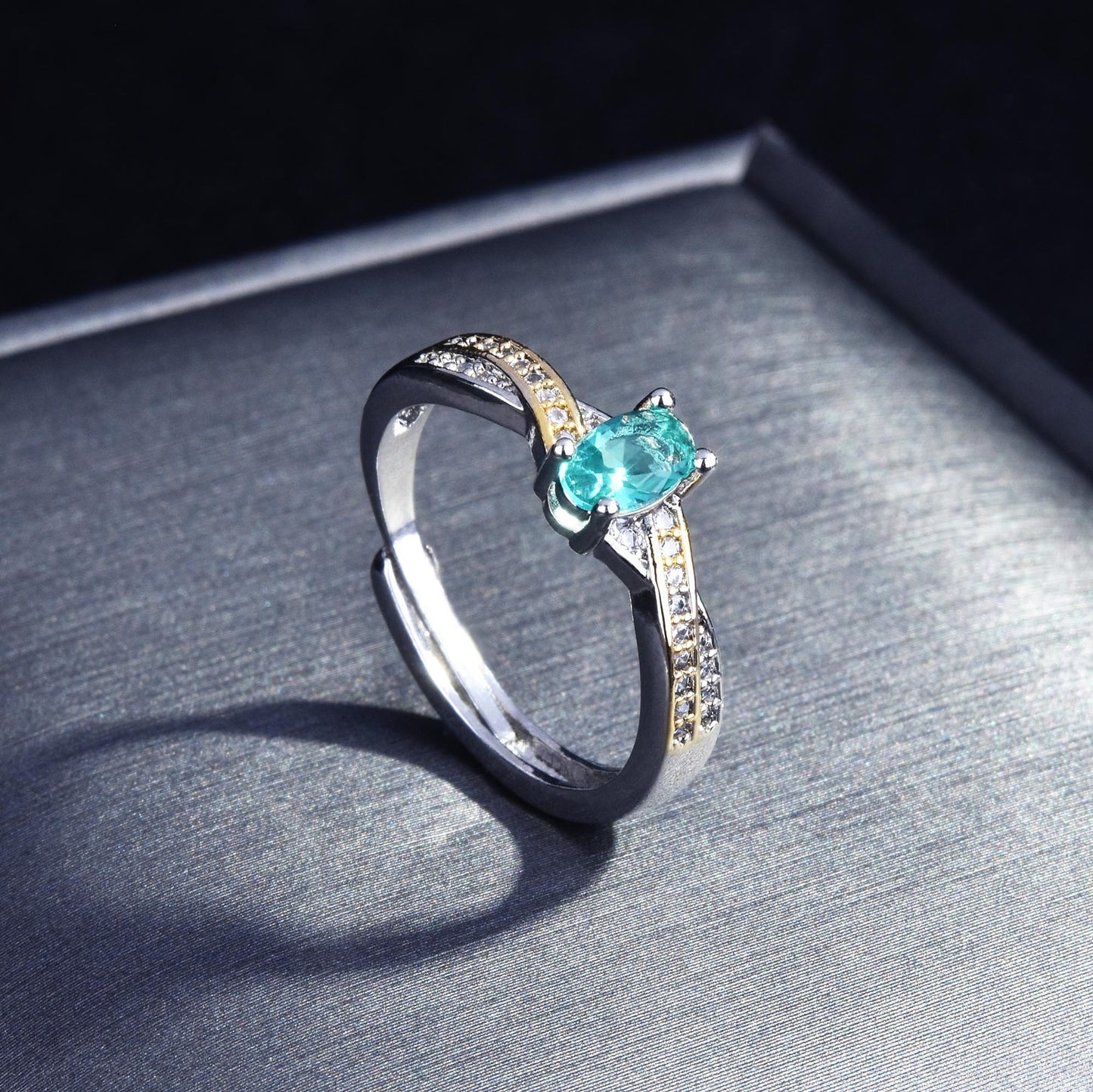 Womens Emerald Ring Geometric Copper Metal Dual Tone Set Drilled Stones Jewelry Gift Elegant Dainty Gems Rings