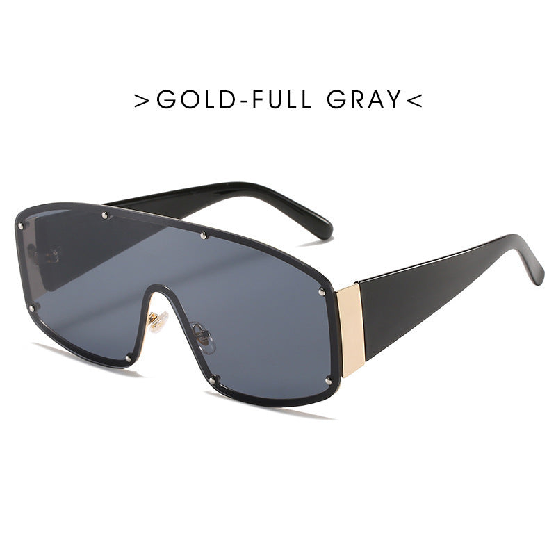 Mens Trendy Sunglasses Large Frame Glasses Single Piece Design With PC Lens Fashion Eyewear 80 Percent Visible