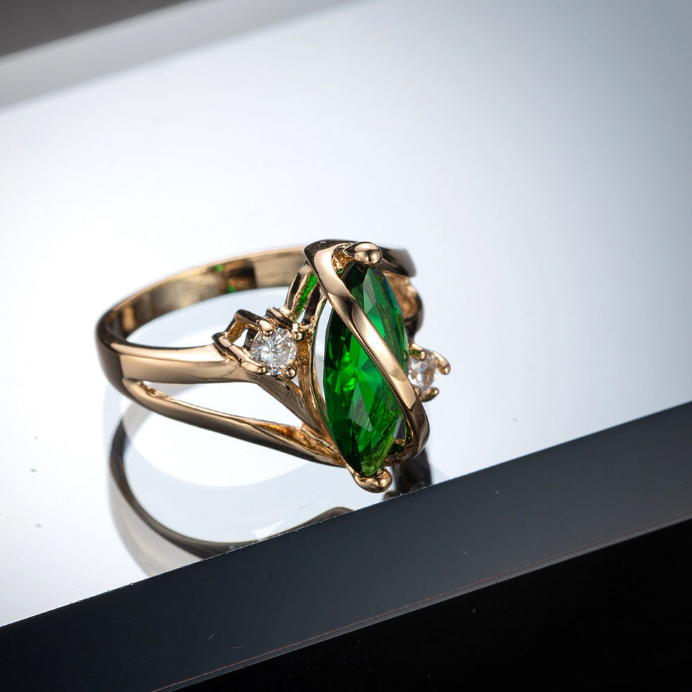 Copper Ring With Horse Eye Zircon Exquisite Design Sparkling Statement Jewelry For Girls Elegant Fashion Rings