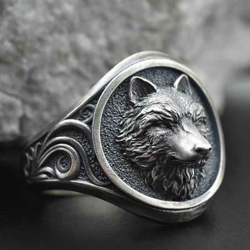 Mens Geometric Wolf Ring Electroplated Copper Fashion Jewelry Domineering Design Statement Ring For Men Modern Accessory