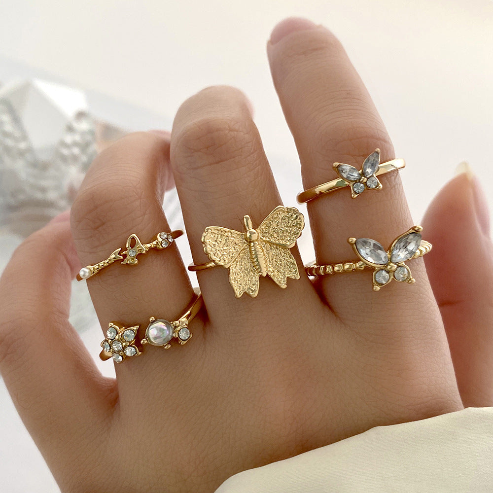 Womens Alloy Ring With Leaf And Butterfly Design And Bounce Chain Jewelry For Women And Girls European Sparkle